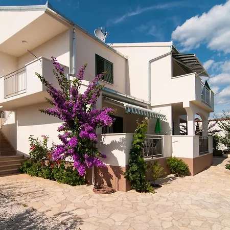 By The Sea Vinisce, Trogir - 6015