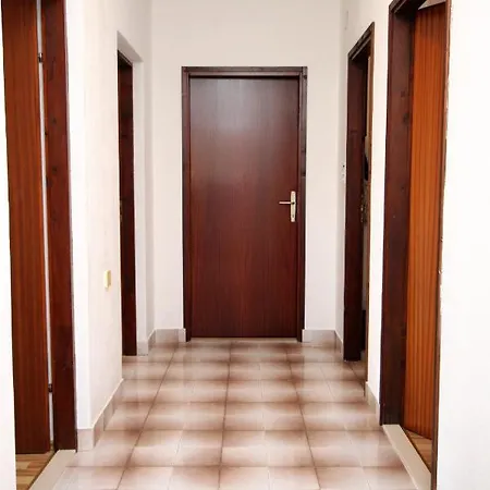 شقة By The Sea Vinisce, Trogir - 6015 *